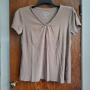 L women's Sonoma tshirt